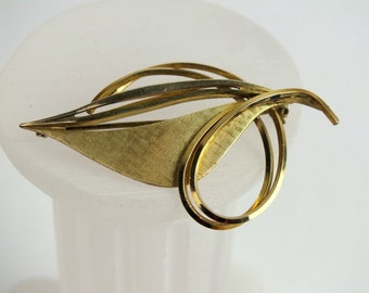 Vintage K&L AMERIK leaf brooch gold/branded costume jewelry/pin/gift for girlfriend/sister/mother