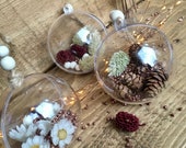 Christmas decoration - Christmas tree decorative balls - plain and dried flowers