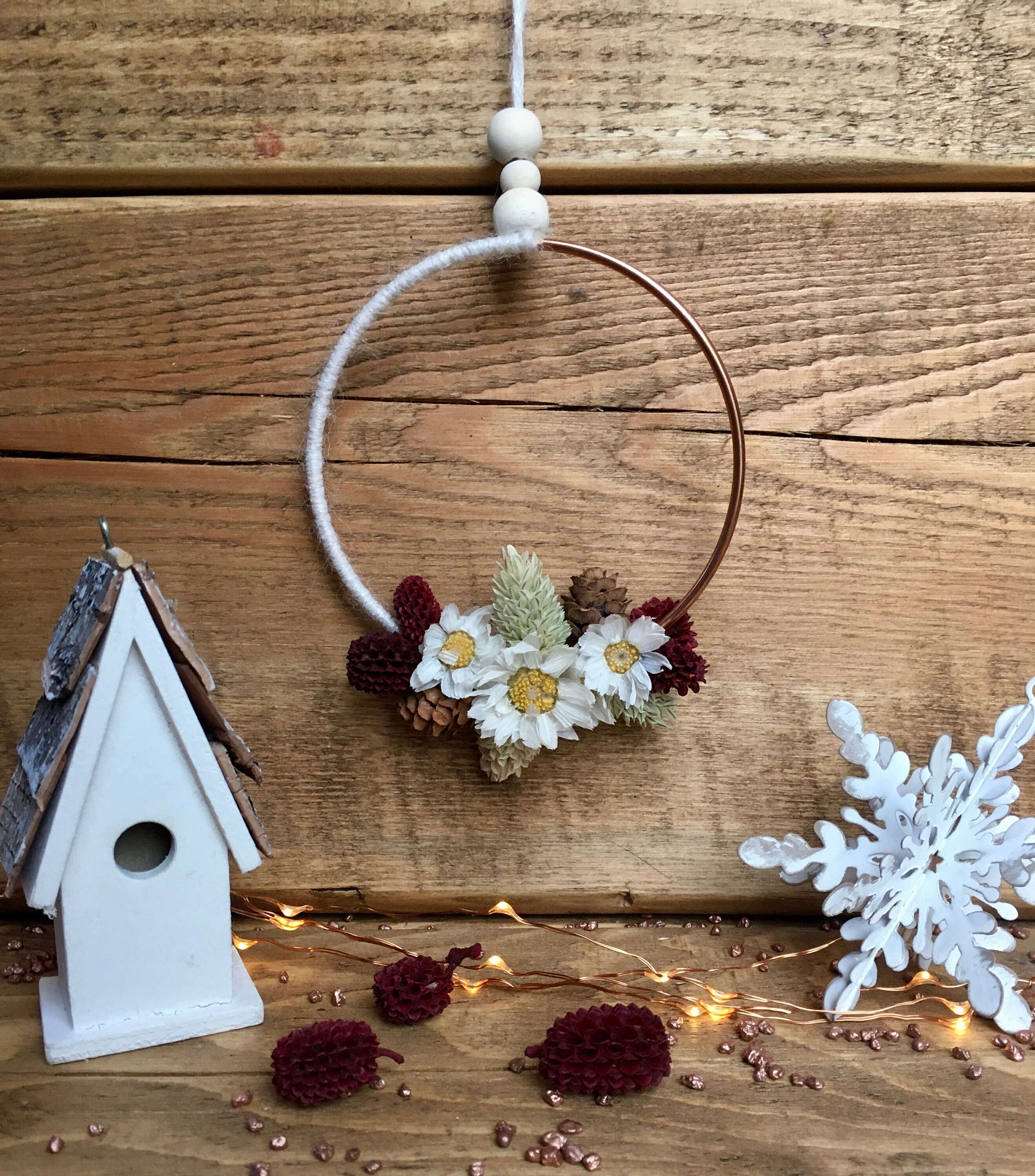 Suspension Noël Cercle Naturel et Fleurs Séchées - Décoration de Noël