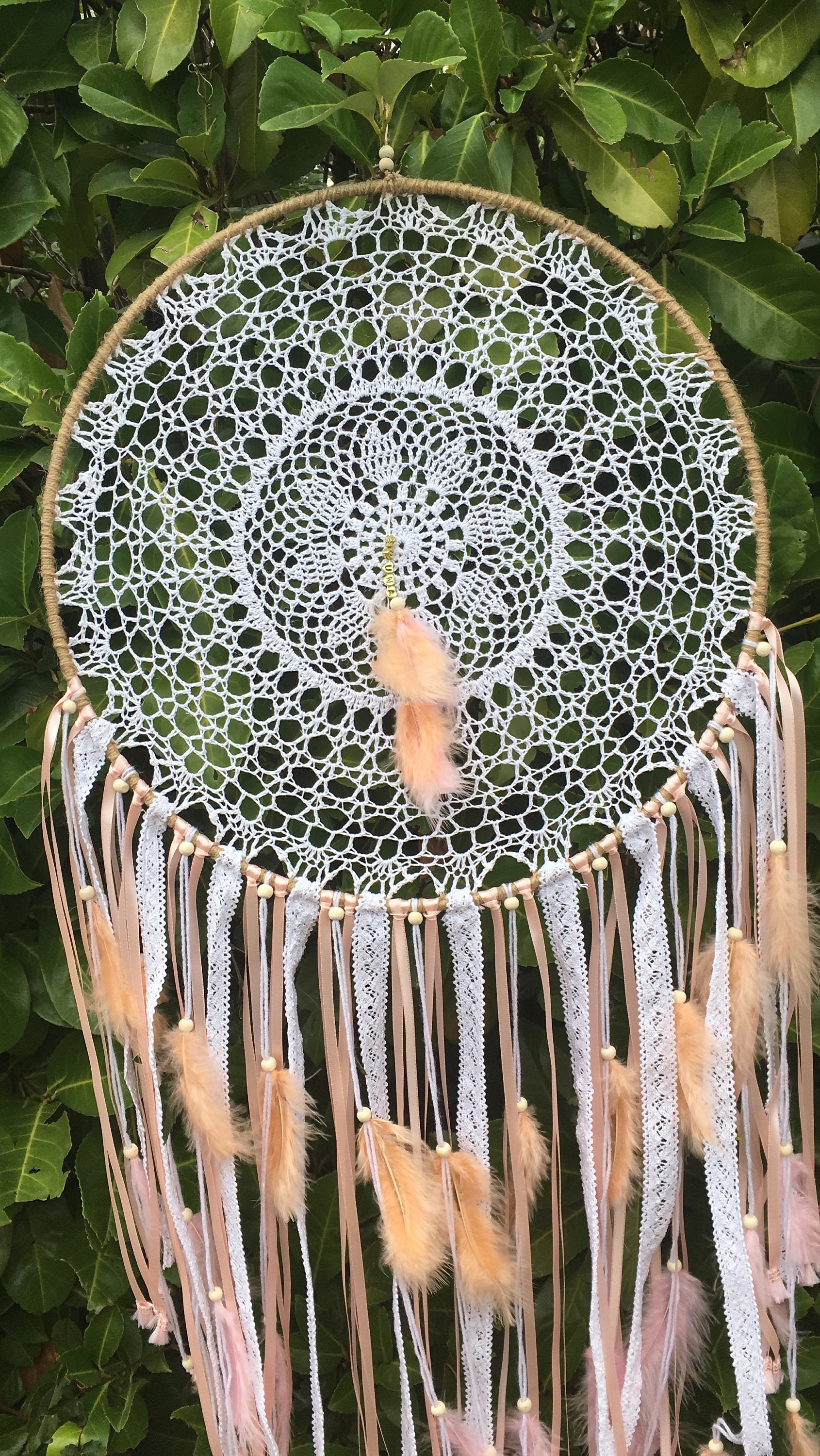 Capteur de Rêves Fait Main Boho Brodé Blanc et Rose, Grand Attrape Rêves, Dreamcatcher, Dreamcatcher