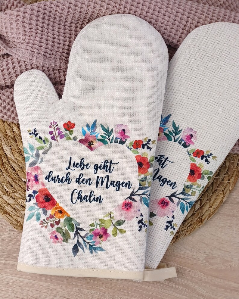 Ofenhandschuh oder Topflappen personalisiert mit Namen, Blumenherz Bild 4