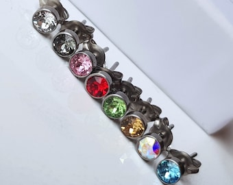 Titanium 4mm Studs Made With Titanium. Small Unisex Earrings  for Cartiledge or Lobe Piercings.