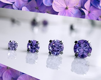 Clous d'oreilles CZ violets en titane. 3 mm 4 mm 5 mm et 6 mm, boucles d'oreilles sans nickel. Zircone cubique violet moyen et titane pur.