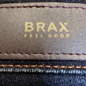 Jean d'été Brax magnifique pantalon en jean d'occasion de haute qualité image 9