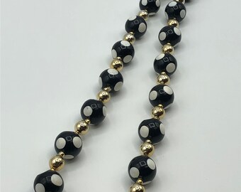 Black \u0026 White Polka Dot Dot Necklace 