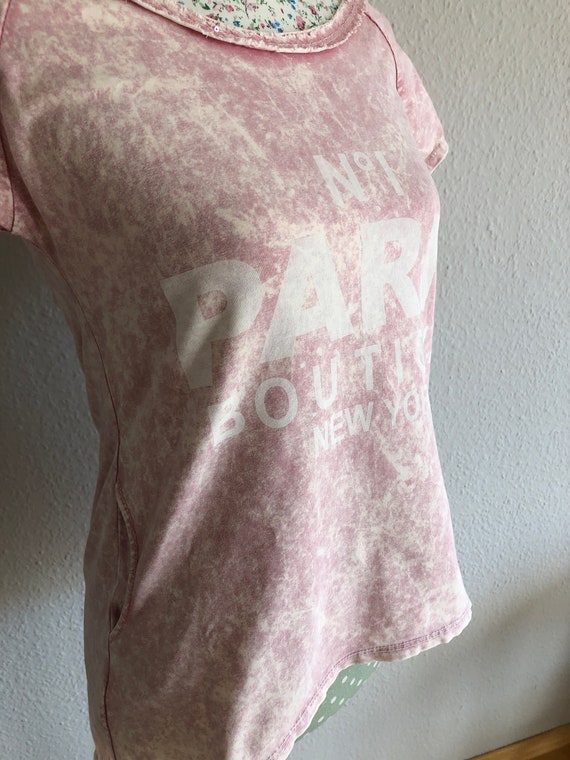 Pastel pink T-shirt with side pockets Vintage No … - image 3