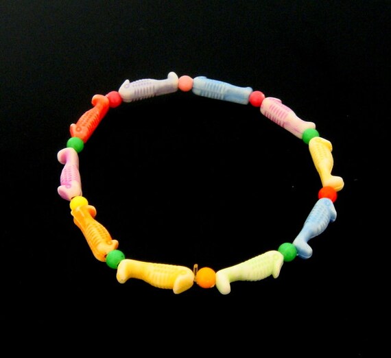 Colorful children's plastic beach rubber bracelet