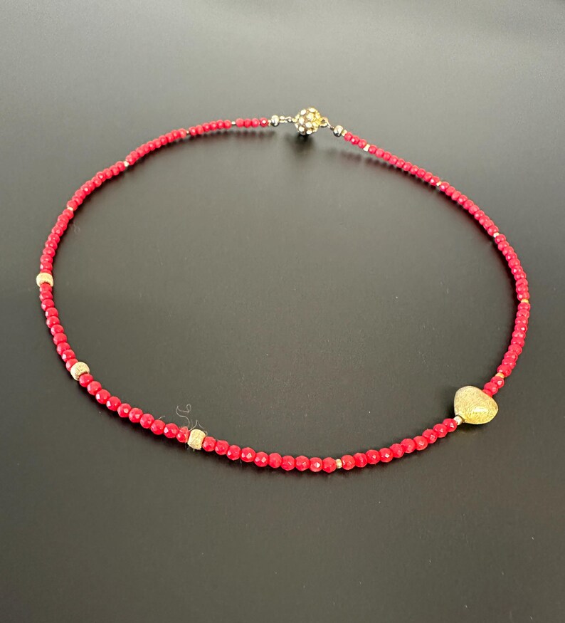 Vintage Glass Bead Necklace Dainty Lipstick Red Faceted Pearl Necklace