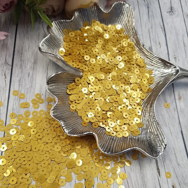 Italian Flat Sequins/Paillettes, Yellow Gold with Metallic Aspect #2009, 2 mm, 3 mm, 4 mm by Andrea Bilics