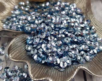 Loose Cup Sequins, Italian Premium Quality Paillettes, Iridescent Metallic Blue (#6015) Sequins 4 mm, Andrea Bilics Sequins