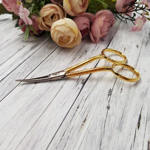 Embroidery Scissors, Double Curved Point Scissors, Madeira Precision Cut, Gold plated, 10.16 cm/4in image 1