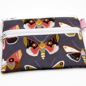 Moth Butterfly Mini Wallet con 2 compartimentos de cremallera Cartera de tela