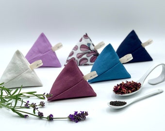 Scented pillows, scented sachets with lavender flowers or rose petals in a pyramid shape, choose your color and filling