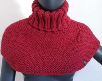 Shoulder warmer Romy (red Marsala)