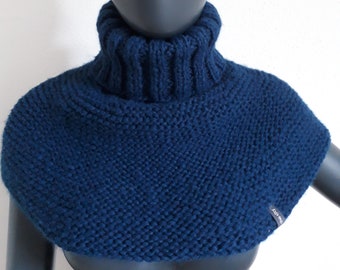 Romy shoulder warmers (Prussian blue)