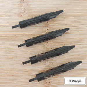 St Penpps 4 pezzi di ricambio neri/trasparenti per penna LAMY Safari/Yongsheng 3008, regalo di scrittura