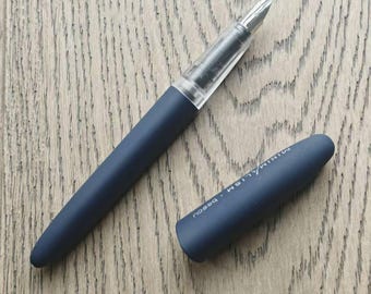 Dark Sea Blue Triangle Fountain Pen: EF/F/M & Stub Nib Options