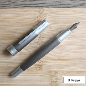 St Penpps 1 Stück Grau Drawbench Füllfederhalter Konverter Füller F Nib Schreibgeschenk