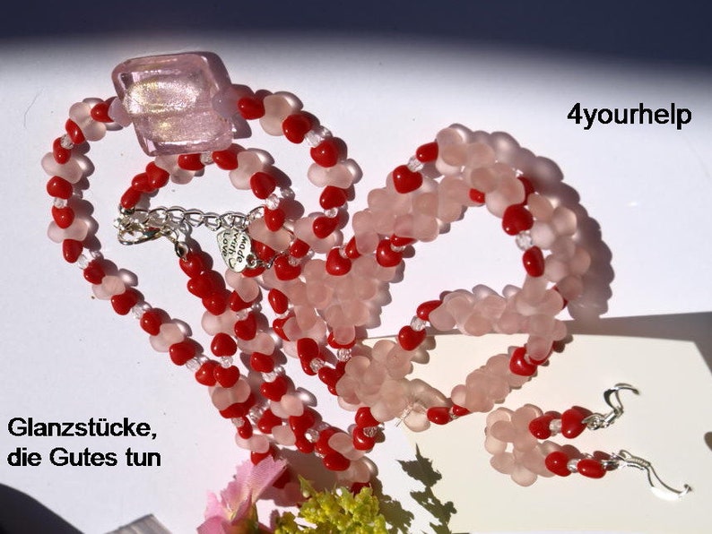 Pink summer jewellery made from Czech glass beads