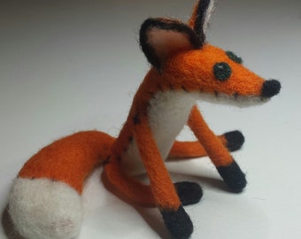 Felted Fox, The Little Prince. Needle Felted Sculptures, Miniature Wool dolls, wool, needle felting