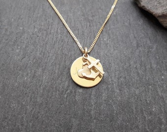 Faith, Love, Hope - engraving plate with cross, heart & anchor pendant and a curb chain in 333 yellow gold (GK128+K/8GG)