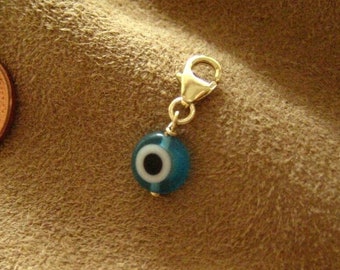 Lucky eye charm pendant with 333, 585 or 750 yellow gold carabiner & glass bead, blue (Naz-13)