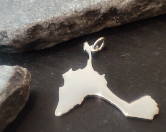 FORMENTERA - map can be selected as a pendant, charm pendant or pendant with curb chain in 925 silver (LK-Formentera)