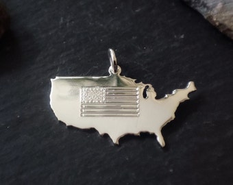 USA Wall Map Pendant in 925 Silver with Flag Engraving (LK-01/USA+Flag)