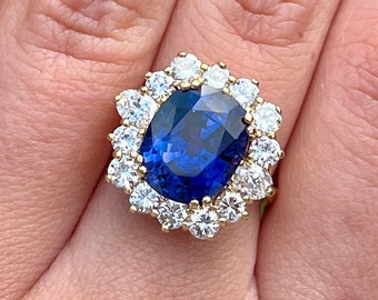 7.20 Carat Oval Cut Blue Sapphire & Diamond Halo Ring in 14K Yellow Gold | Natural Blue Sapphire With Round and Oval Diamond Halo Ring