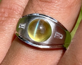 GRS Certified Chrysoberyl Cats Eye Mens Ring, Natural Cats Eye and Baguette Cut Diamonds in White Gold Ring Green Cats Eye Mens Ring