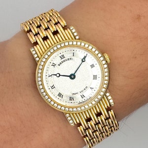 Vintage Breguet Classique in 18K Gelbgold 25 mm mit Brilliant Cut Pave Diamond Halo Setting in Handaufzug Damenarmbanduhr