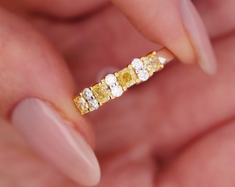 Natural 1 Carat Cushion/Radiant-Cut Fancy Yellow & White Diamond 5-stone Band Ring | Yellow Diamond Wedding Band Ring