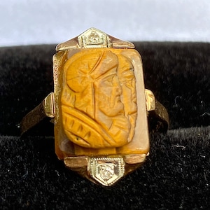 Carved Tigers Eye Art Deco 14k Yellow Gold Men&#39;s Cameo Tiger&#39;s Eye Carved Roman Soldier and Rose Cut Diamonds