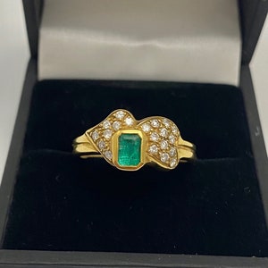 Natural Emerald Ring in 14k yellow gold / Natural Diamond Natural Emerald Ring / Colombian Green Emerald Ring / Natural Colombian Emerald