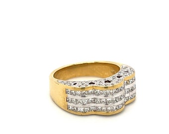 Natural Princess Cut Diamond Star Cluster Ring in 18k gold, Princess Cut Diamond Star Celestial Ring, Princess Diamond 18k yellow Gold Ring