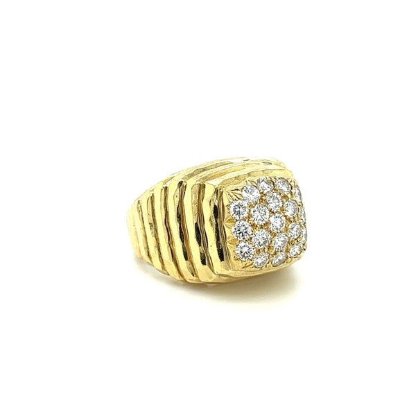 Henry Dunay Singed Diamond Cluster Ring in 18K Ribbed Textured Yellow Gold | Vintage Henry Dunay White Diamond Cluster & Ribbed Gold Setting