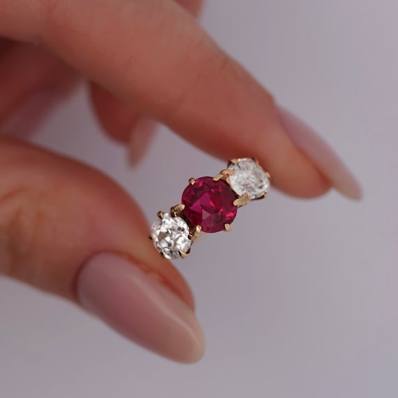 Antique 4 CTTW Red Spinel and Old Mine Diamond Th… - image 4