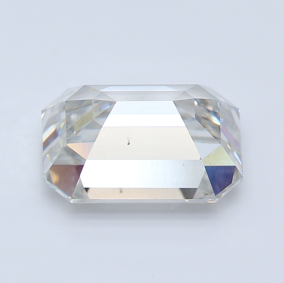 エメラルドラボグロウンダイヤモンド3.00ct G-VS1