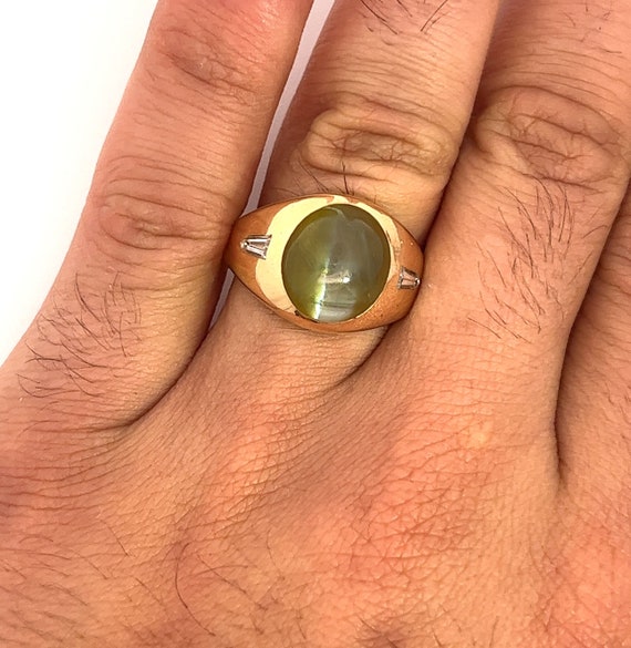 The Era Bezel Cat's Eye Ring