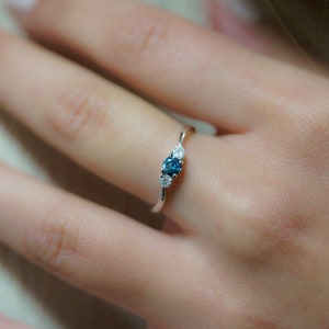 Natural Blue and White Diamond Three Stone Ring in 14K White Gold / Curved Natural Diamond Ring / Mini Blue and White Diamond Wavy Band Ring