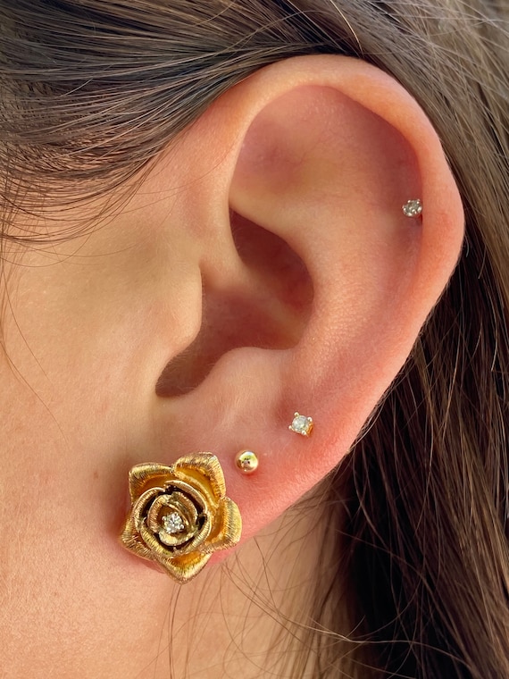 14k Solid Gold Flower and diamond Stud Earrings, … - image 5
