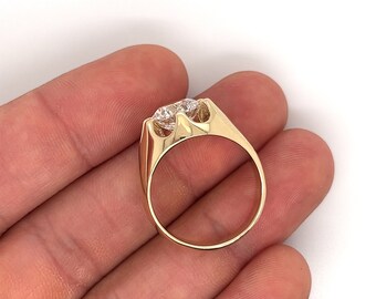Anello da sposa 3 ct taglio tondo creato in laboratorio IGI con