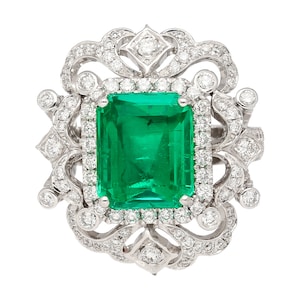 GIA Certified 3.75 Carat Colombian Emerald in Art Deco 18K White Gold and Diamond Ring | Filigree Diamond Set, Moderate Oil Emerald