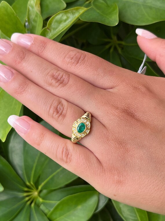 18K Solid Gold Oval Cut Natural Emerald Ring in T… - image 6
