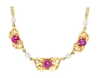 Vintage Retro Era 6.22 Carat Star-Ruby & Diamond Necklace with 14K Gold Carved Detailing | Vintage Star Ruby Necklace