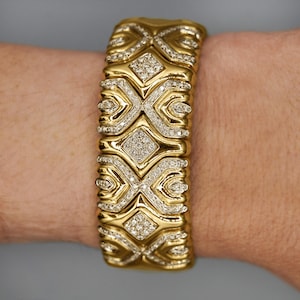 Retro Pave 3 Carat Diamond Italian Made 18K Yellow Gold Vintage Cuff Bangle Bracelet