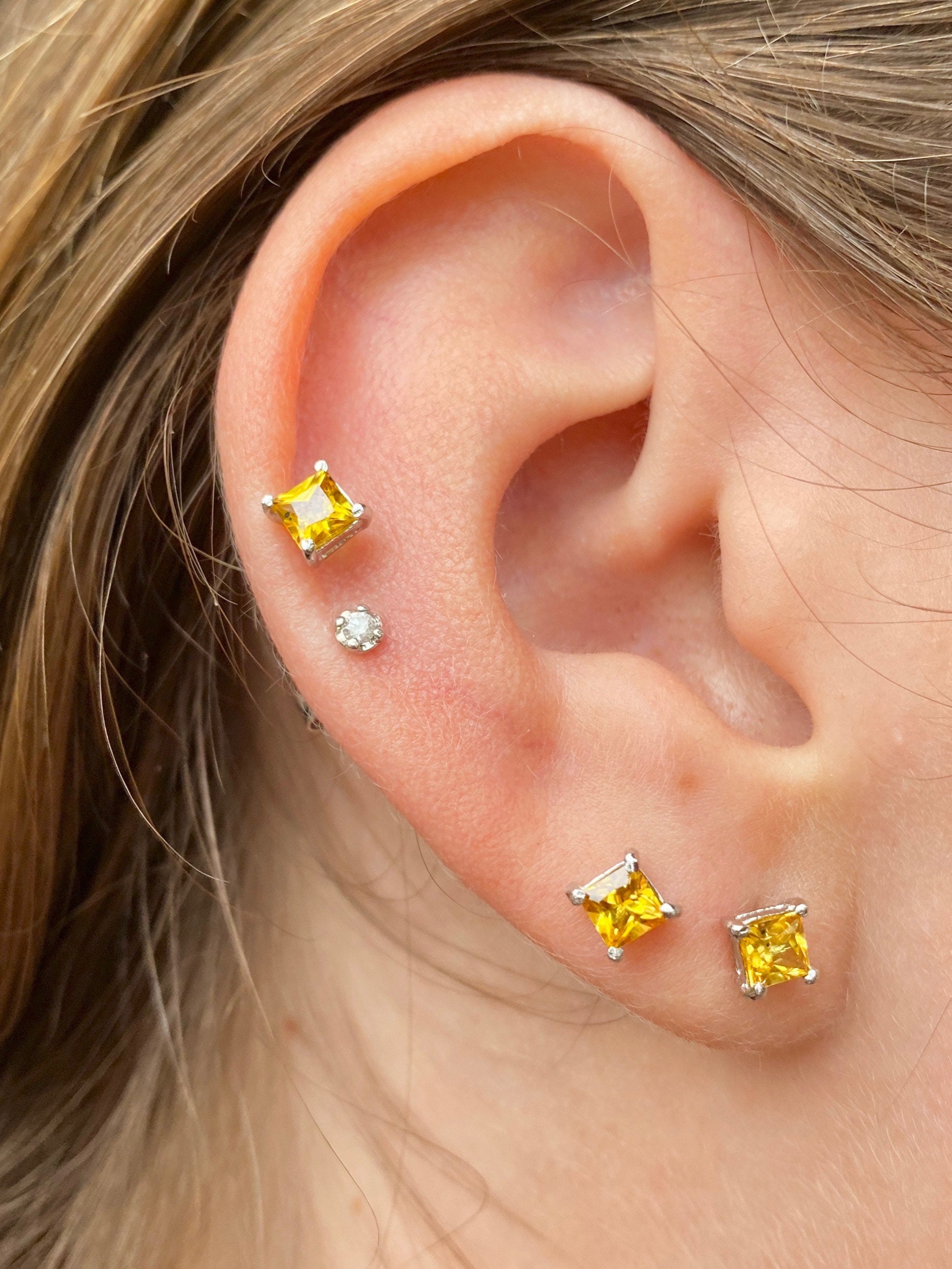 Yellow sapphire gold earrings discount