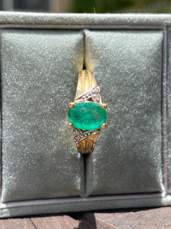 1 carat Natural Emerald Ring / Oval Cut Natural E… - image 5