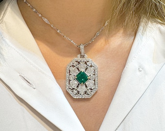 Vintage Art Deco Carved Platinum GRS Certified 3.16 Carat Vivid Green Minor Oil Emerald Pendant with 4 CTTW Round Cut Diamonds