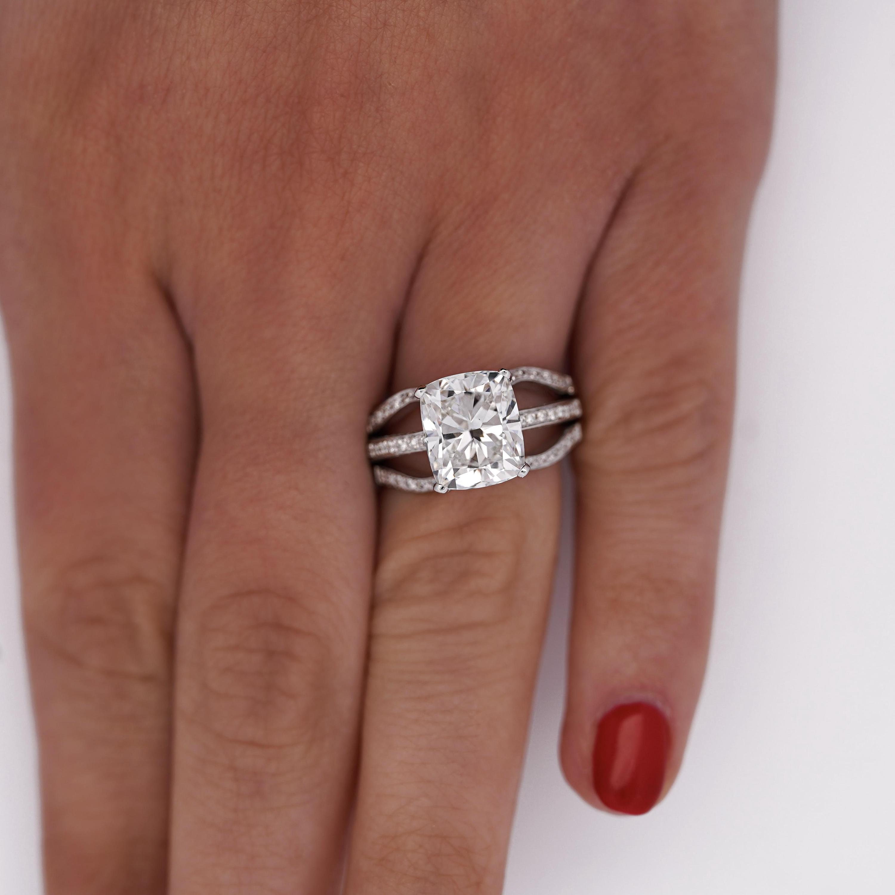 IGI Certified 4.74 Carat Cushion Cut Lab Grown Diamond With Round 